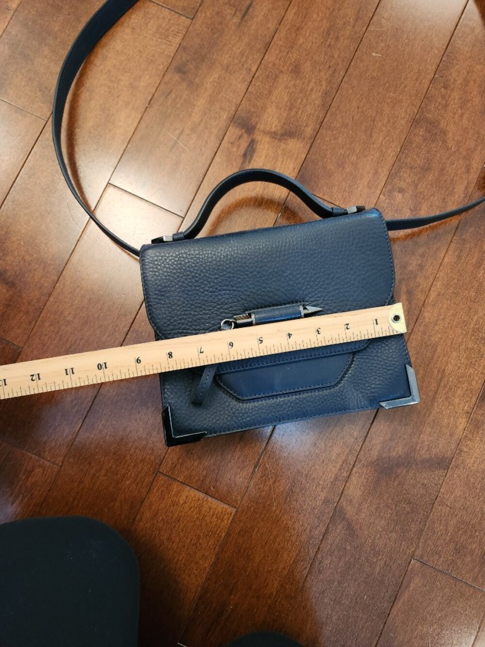 Mackage Rubie crossbody bag in dark blue leather - Picture 13 of 15